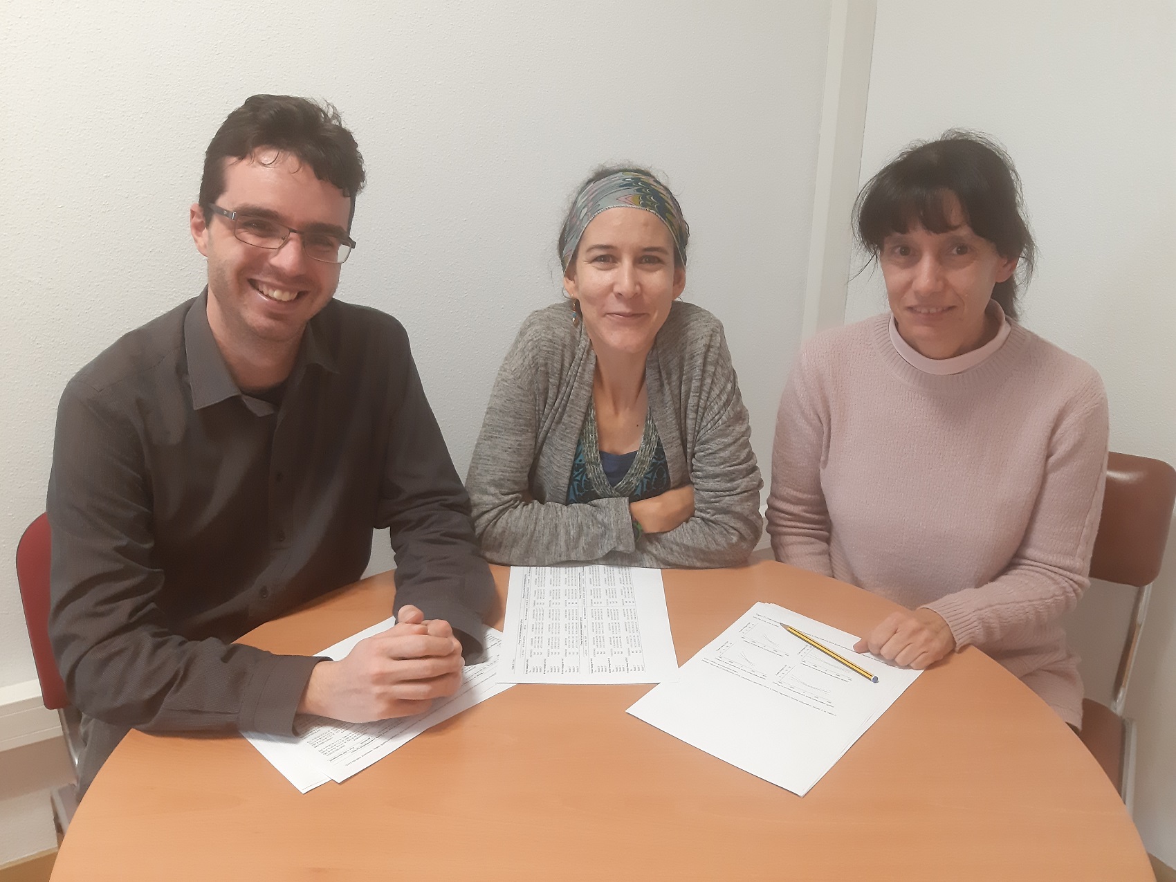 Enfermedades crónicas, peor estado funcional, estrés y menor actividad física explican por qué las mujeres padecen más dolor que los hombres