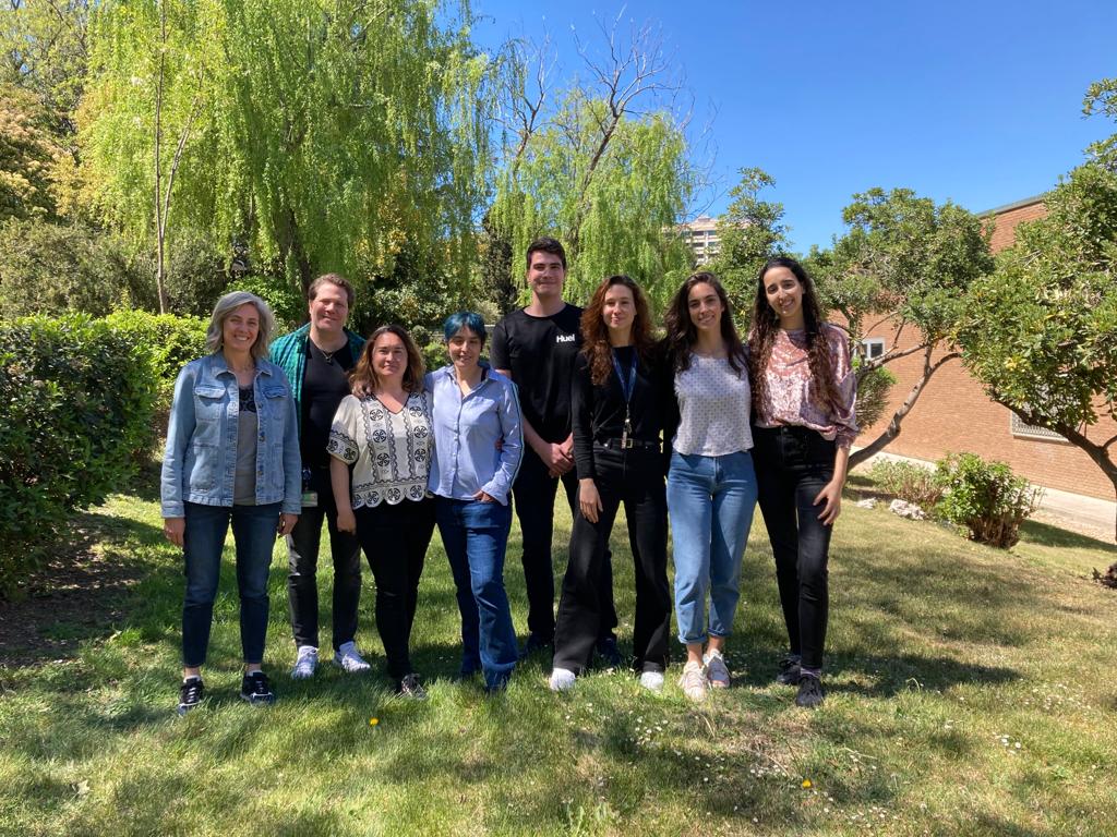 Describen el efecto de la Resolvina D2 para prevenir el daño vascular asociado a la obesidad y la hipertensión