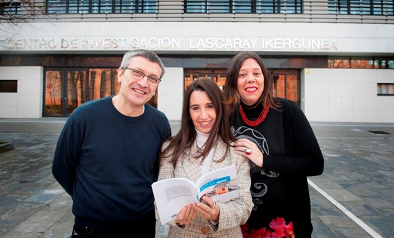 La UPV/EHU publica una guía para el manejo de la diabetes con la colaboración de miembros del CIBEROBN La UPV/EHU publica una guía para el manejo de la diabetes con la colaboración de miembros del CIBEROBN