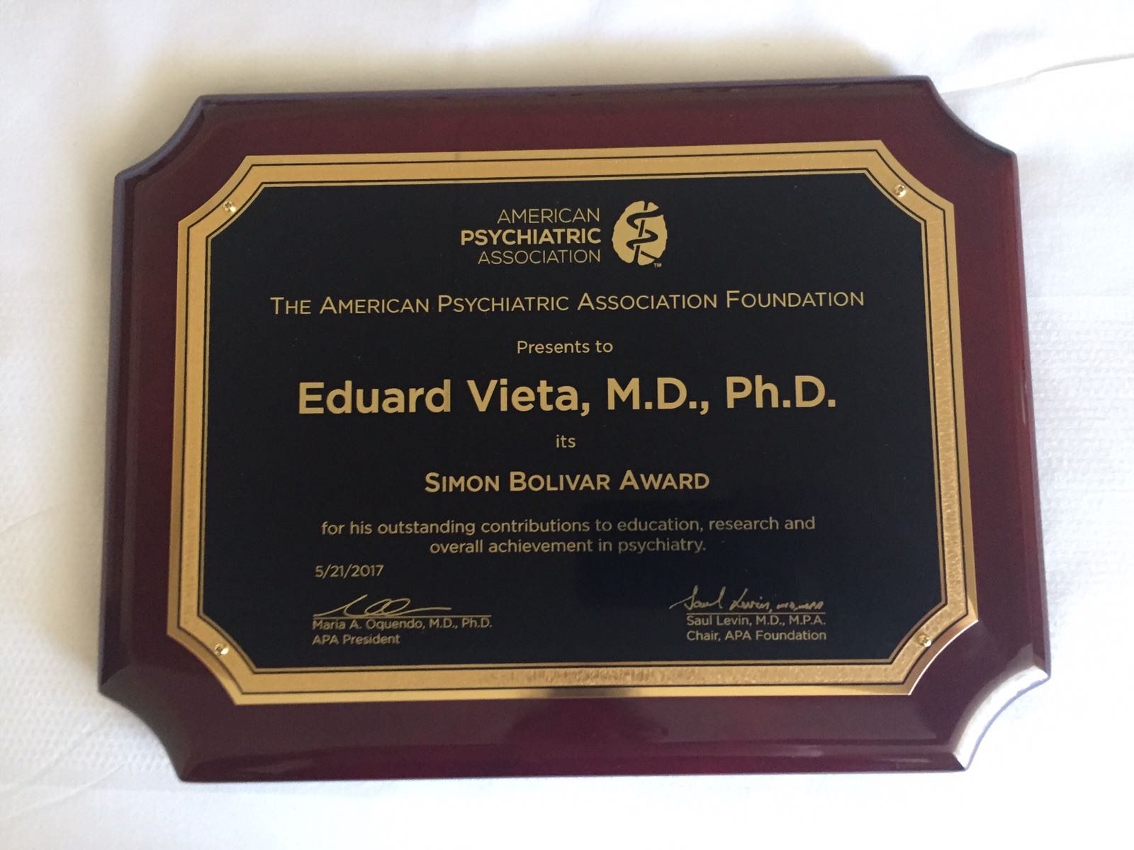 Eduard Vieta, premio Simón Bolívar por la Asociación Americana de Psiquiatría